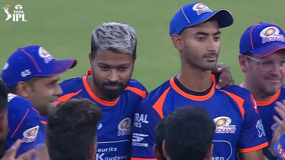 Who Is Krish Bhagat? Ex-RCB Bowler Making His Mumbai Indians Debut